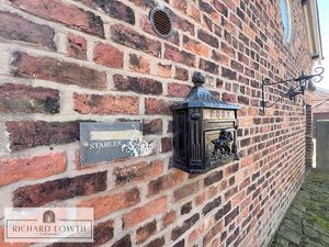 Entrance Sign- click for photo gallery